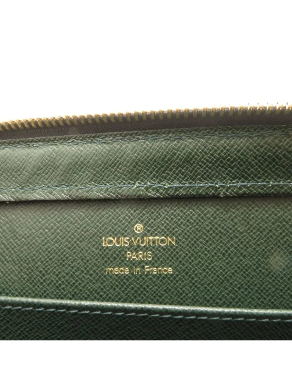 Louis Vuitton Baikal Taiga Epi Sair Clutch Green